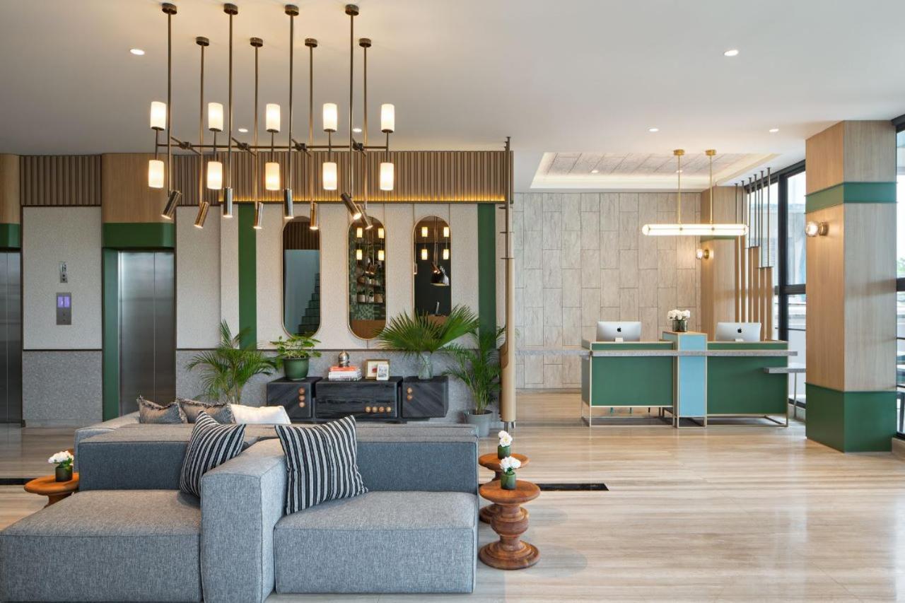 Maxonehotels At Kota Harapan Indah-Bekasi Ngoại thất bức ảnh