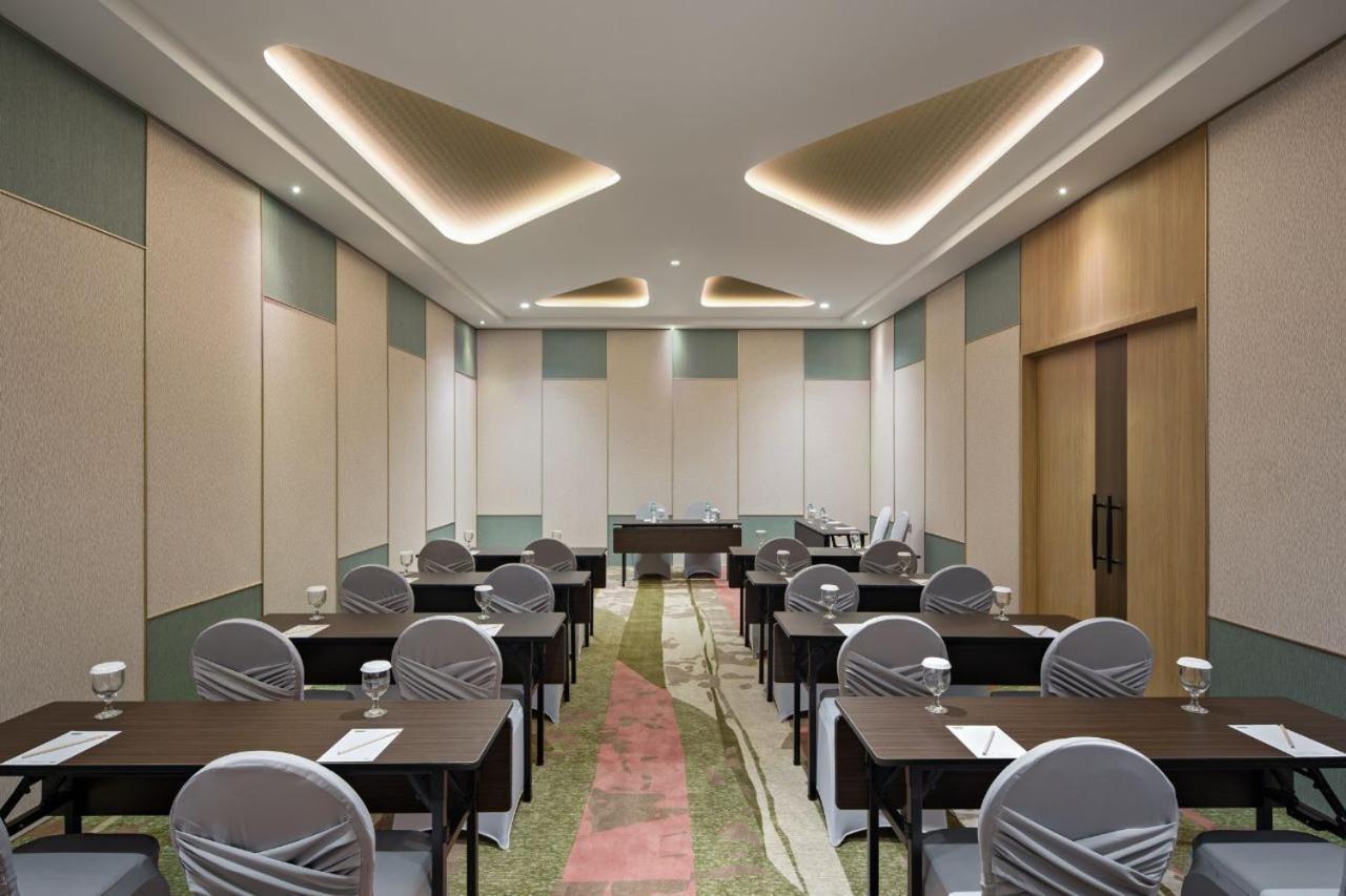 Maxonehotels At Kota Harapan Indah-Bekasi Ngoại thất bức ảnh