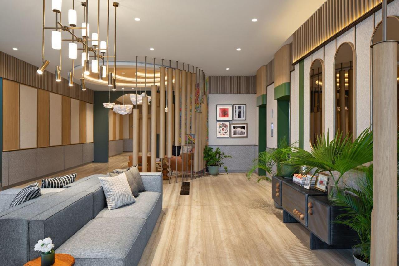 Maxonehotels At Kota Harapan Indah-Bekasi Ngoại thất bức ảnh